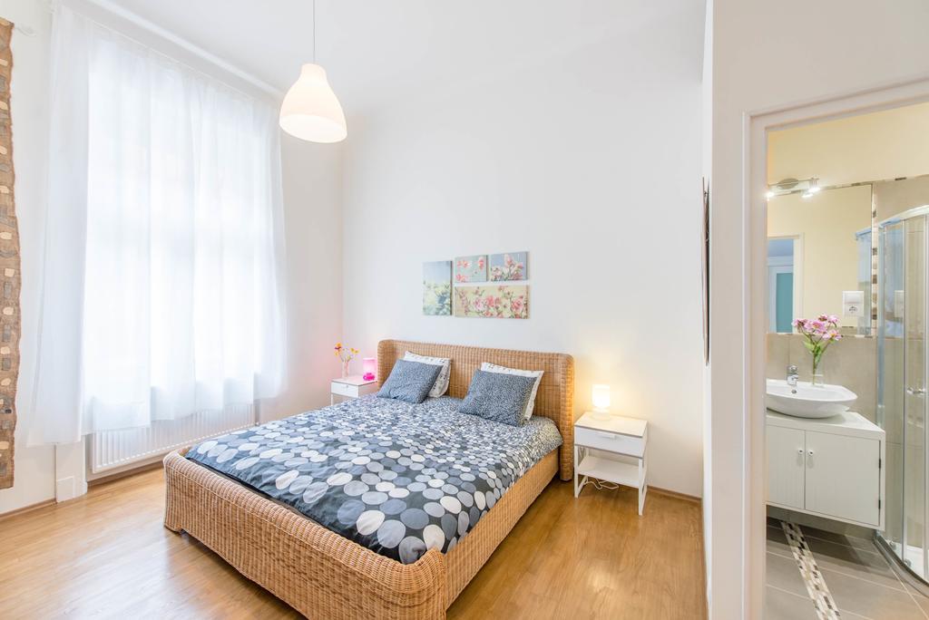 API Flat Apartment Budapesta Exterior foto