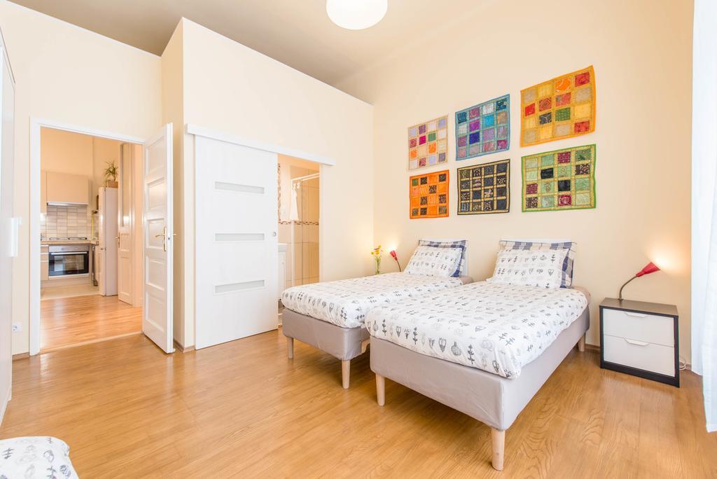 API Flat Apartment Budapesta Exterior foto